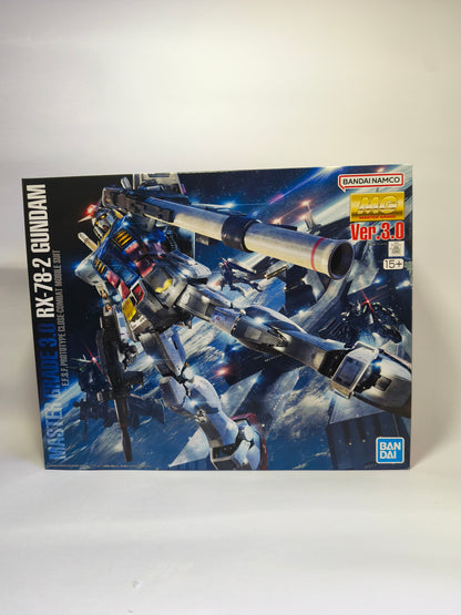 Caja del kit MG 1/100 RX-78-2 Gundam Ver. 3.0 de Bandai