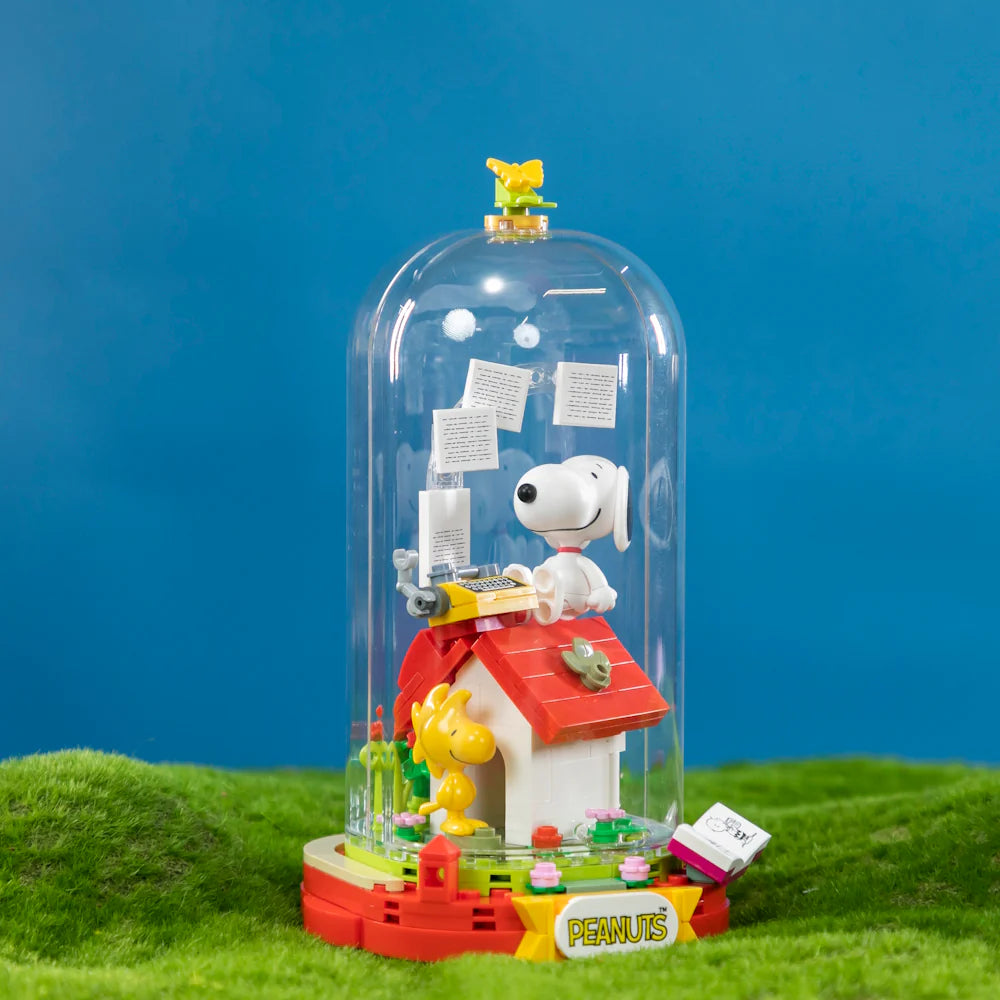 Pantasy Snoopy Red House Daydreams Maqueta Armable