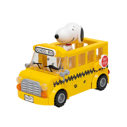 Pantasy Snoopy Bus Maqueta Armable